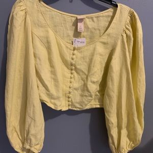 Light yellow crop blouse